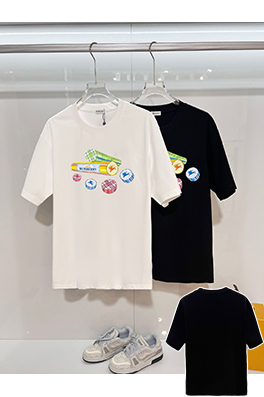 バーバリー BURBERRY クラシックなウォーホースのロゴ入り半袖Tシャツ