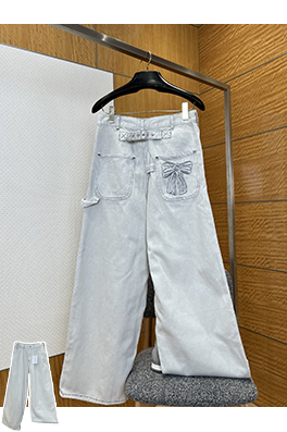 アクネストゥディオズ Acne Studios ファッションなライトウォッシュのワイドレッグカジュアルジーンズ