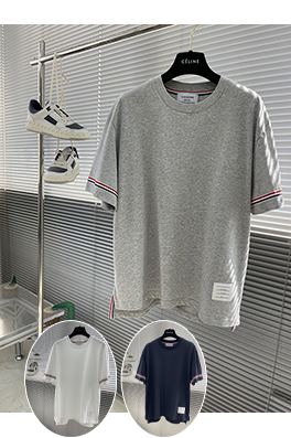 トムブラウンスーパーコピー ダブルスリーブのストライプ柄半袖Tシャツ
