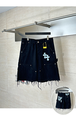 クロムハーツ 新作のクロス柄レザー刺繍入りカーゴデニムショーツ