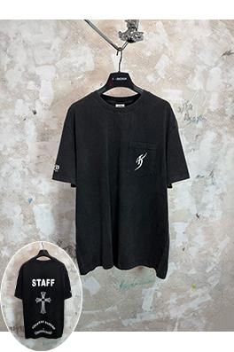 クロムハーツスーパーコピー STAFF 室京介コラボレーションウォッシャブル ポケット付きクロスサンスクリット語 半袖Tシャツ