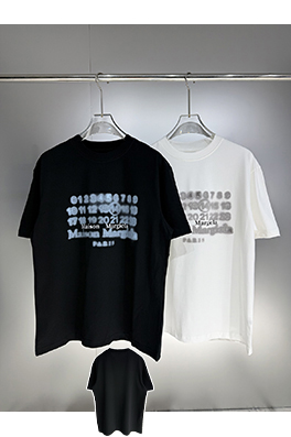 マルタンマルジェラブランドスーパーコピー Maison Margiela 人気のデジタルプリント半袖Tシャツ