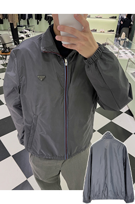 プラダ スタンドカラージャケット
