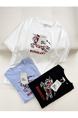 バーバリー偽物 BURBERRY 七夕戦馬刺繍入り半袖Tシャツ