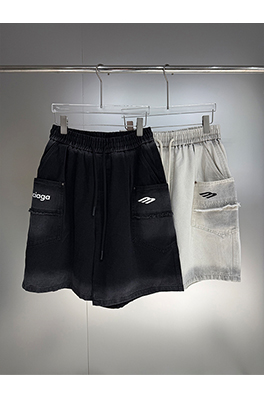 バレンシアガスーパーコピー 26SS 春夏新作 ブリーチ加工ショートパンツ