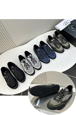 プラダ メンズアスレチックシューズとカジュアルシューズ