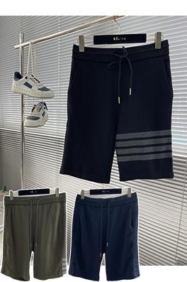 トムブラウン偽物 白の4本線ショートパンツ