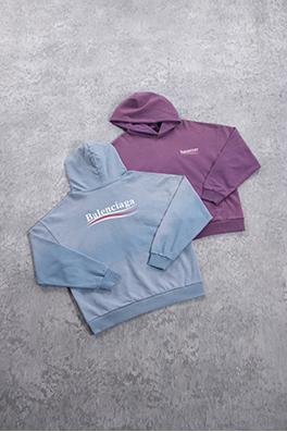 バレンシアガ偽物 Balenciag コーラ文字入りパーカー