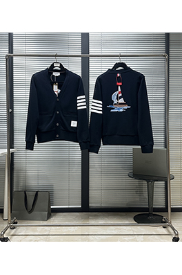 トムブラウン 背面にヨットの刺繍ヨット柄カーディガン