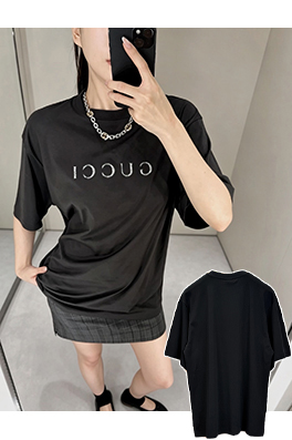 グッチコピー Gucci TPU グリッター文字プリント半袖Tシャツ
