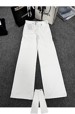 シャネル レディースシンプルでピュアホワイトのウォッシュワークウェア風ストレートレッグジーンズ