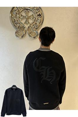 クロムハーツスーパーコピー 刺繍ロゴ入りの黒のクルーネック スウェットシャツ