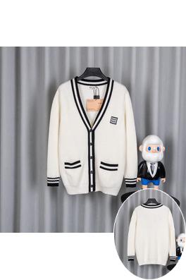 ミュウミュウスーパーコピー 黒白ボーダーVネックカーディガン