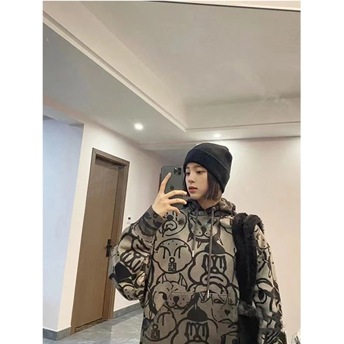 ジバンシイスーパーコピーフード Tシャツ パーカー
