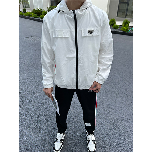 プラダスーパーコピー  ジャケット　アウター 高品質
