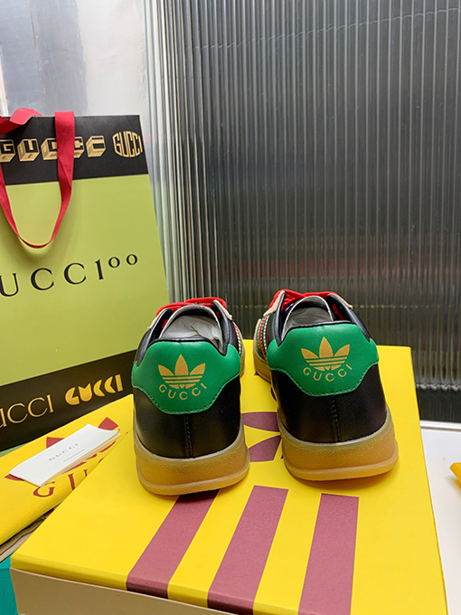 復古系 アディダス×グッチコラボレーション ガゼルスニーカースーパーコピー   Gazelle 2カラー