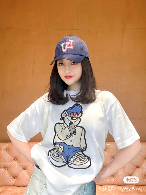 23新品ルイヴィトン服コピー プリント半袖Tシャツメンズファッション通販