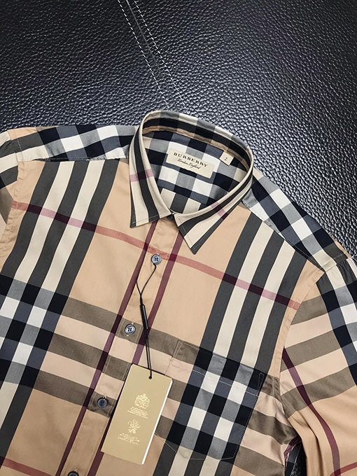 23新品!! バーバリー シャツ コピー  人気 シャツ チェック シャツ　 2カラー