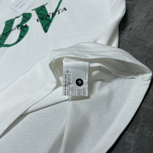ボッテガヴェネタ 半袖 Tシャツコピー BV革三角，全2色