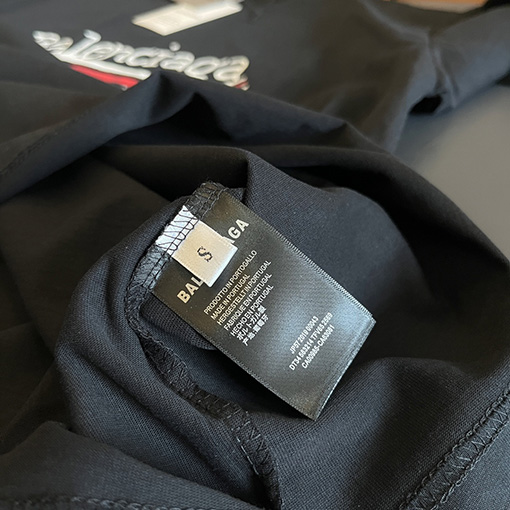 バレンシアガ半袖スーパーコピー BALENCIAGAグラフィティコーラのロゴ半袖Tシャツ