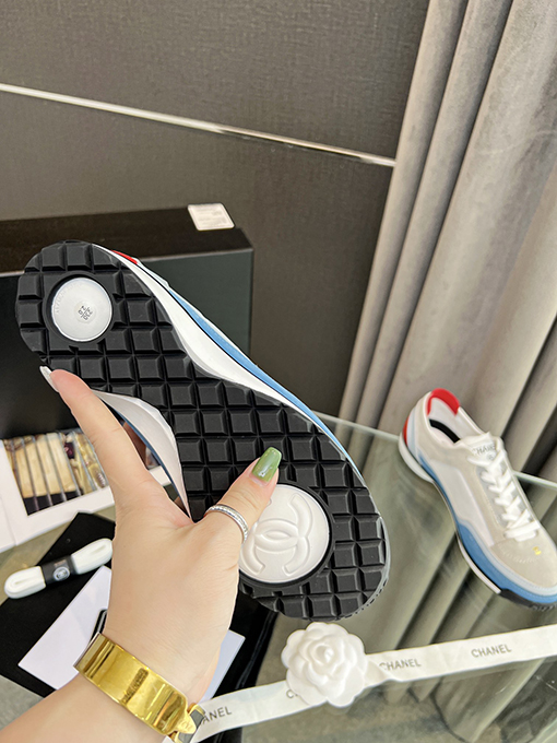レディース!!シャネルスニーカスーパーコピー 全5色