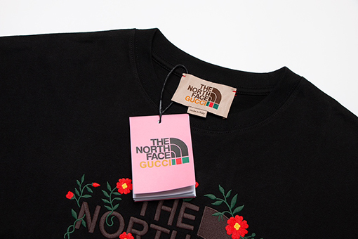 グッチ  x ノースフェイス 半袖Tシャツメンズファッション通販
