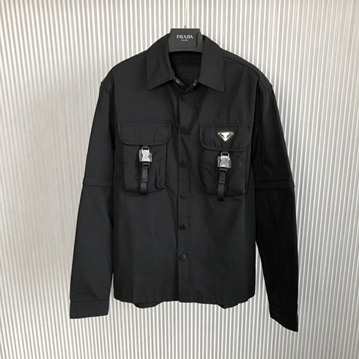 プラダ ジャケット コピー  タウンユースにぴったりなナイロンポケットシャツジャケット新登場！