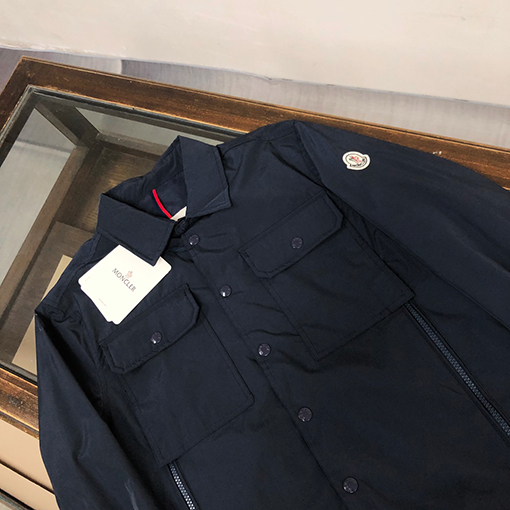 モンクレール ジャケット スーパーコピー MONCLER 個性的なジッパーデザインが特徴の新しいシャツスタイルジャケット