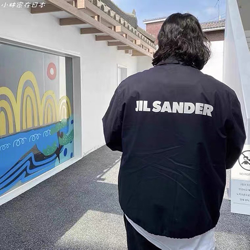 ジルサンダー 長袖Tシャツ     JIL SANDER 22ssシンプルなレタープリントの男女用ジャケット型コート