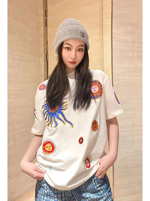 ルイヴィトン  半袖Tシャツ スーパーヘビーウェイト刺繍ショートスリーブの一点物