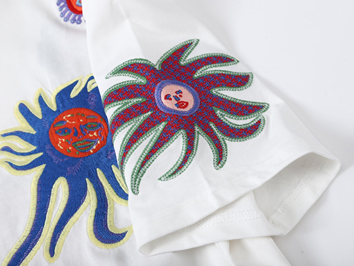 ルイヴィトン  半袖Tシャツ スーパーヘビーウェイト刺繍ショートスリーブの一点物