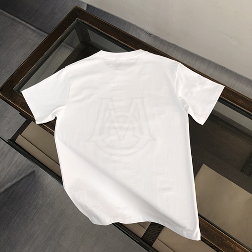 モンクレール 半袖Tシャツ コピー ファッションの代表的存在 繊細なブランドの特徴的な前後のプリントデザインを施したTシャツ