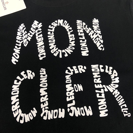 モンクレール 半袖Tシャツ スーパーコピー MONCLER 着心地抜群で、トレンディかつ個性的
