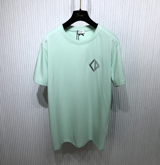 ディオール  半袖Tシャツ DIOR エレメントがファッションに融合したTシャツ