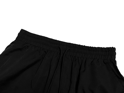 ロエベ 短パンツ スーパーコピーLOEWE リベット多ポケットショートパンツ