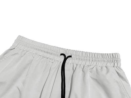 ロエベ 短パンツ スーパーコピーLOEWE リベット多ポケットショートパンツ
