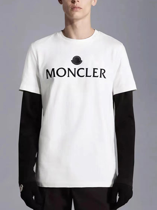 モンクレール 半袖Tシャツ  MONCLER高級感と魅力があり
