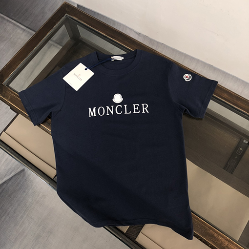 モンクレール 半袖Tシャツ  MONCLER高級感と魅力があり