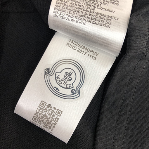 モンクレール 半袖Tシャツ スーパーコピー   上品な印刷ロゴデザイン 心地よく通気性のある手触り