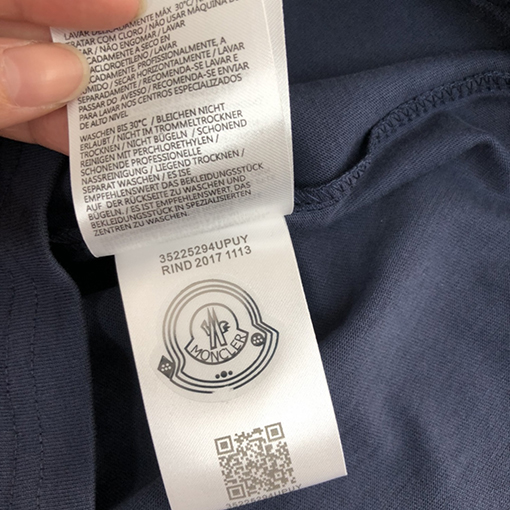 モンクレール 半袖Tシャツ スーパーコピー   上品な印刷ロゴデザイン 心地よく通気性のある手触り