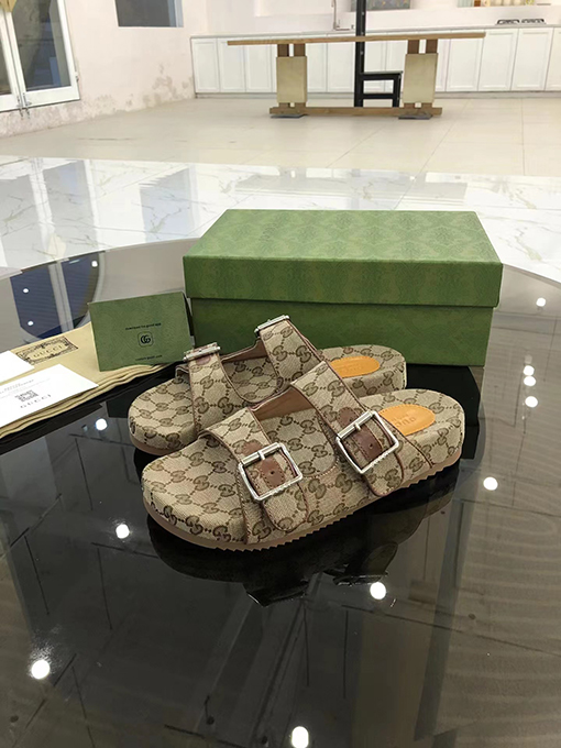 グッチ サンダル  スーパーコピー  GUCCI メンズサンダル 人気