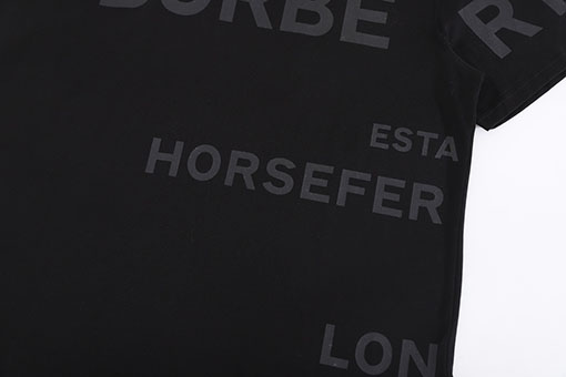 バーバリー半袖Tシャツスーパーコピー  BURBERRYプリント半袖Tシャツメンズファッション通販