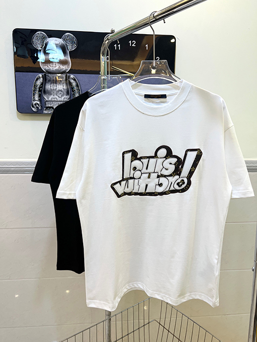ヴィトン プリント半袖Tシャツ  スーパーコピー  Louis Vuitton半袖Tシャツ