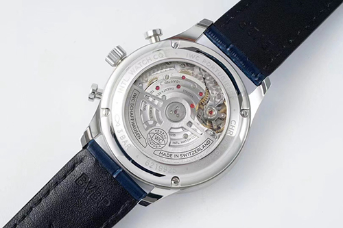 IWCスーパーコピー ムーブメントが一目でわかるメンズ  41 mm 人気時計