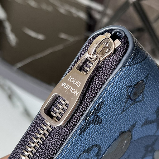 ヴィトン  財布 スーパーコピー Louis Vuitton モノグラム アクアガーデン ラインのZippy財布  M82305