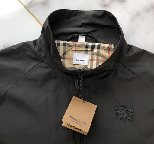 バーバリー アウター  コピー  BURBERRY 乗馬騎士刺繍ジャケット アウター
