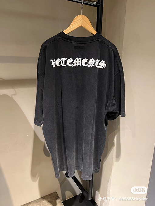 ヴェトモン 半袖Tシャツ スーパーコピー  VETEMENTS 反転アナーキーシンボルプリントウォッシュ