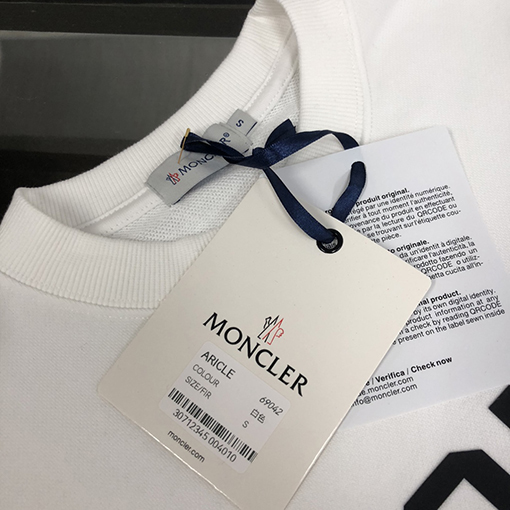 モンクレール スウェット長袖 Tシャツ ト MONCLER 魅力的なファッション プリント柄のラウンドネックスウェットTシャツ
