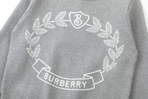 バーバリー セータースーパーコピー  BURBERRYクラシックな麦刺繍のラウンドネックセーター