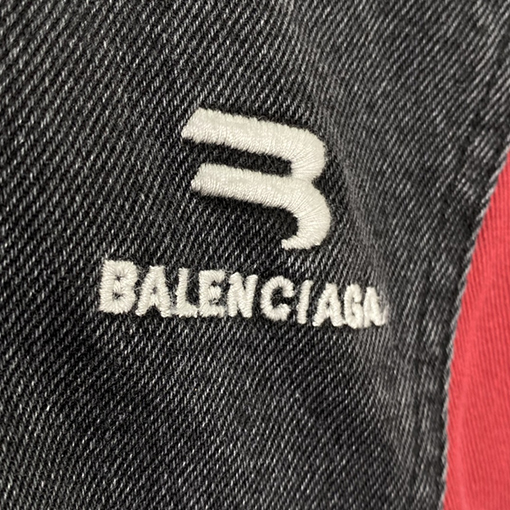 バレンシアガ ジャケット スーパーコピー BALENCIAGA カラーブロック立ち襟デニムジャケット - スタイルと快適さの融合